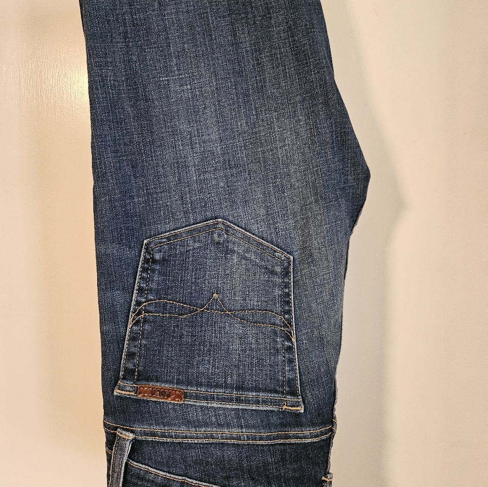 Jeans - Picture 2 of 3